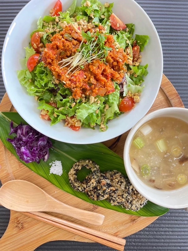 島野菜のプレート